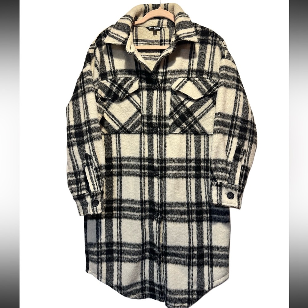 Steve Madden faux‎ faux long jacket. Size s